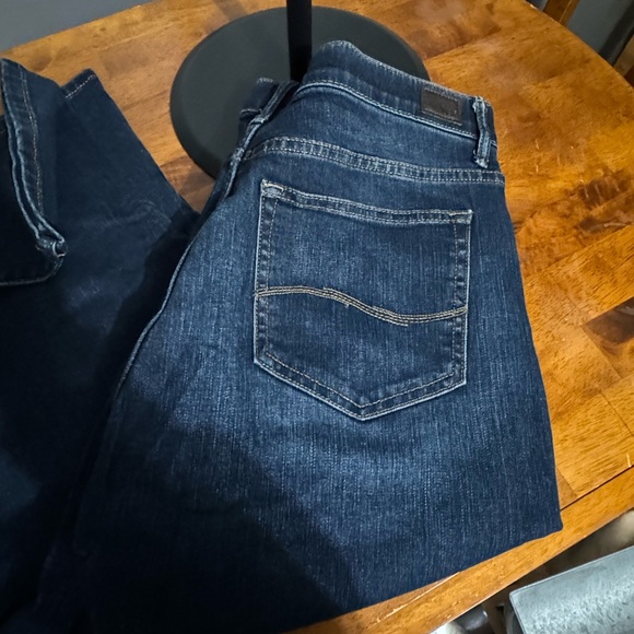Lee Jeans - Picture 2 of 3